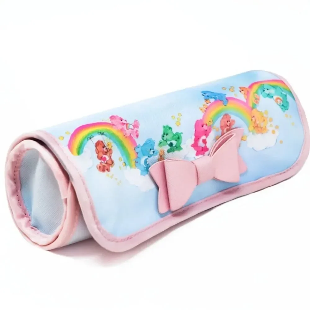 Care Bears x Impressions 6-PC‎ Dreamland Makeup Brush Set & Roll-Up Case